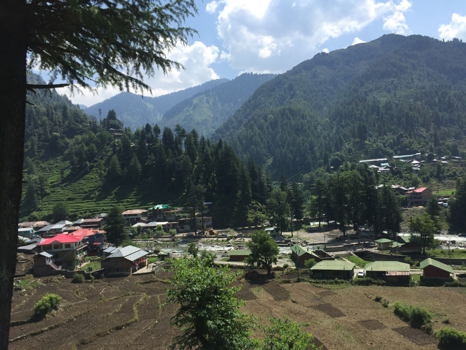 Photo of Barot Valley: the Unexplored Beauty by Ajeet Singh