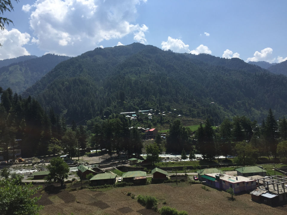 Photo of Barot Valley: the Unexplored Beauty by Ajeet Singh