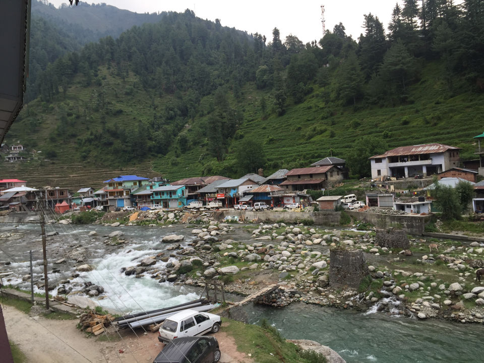 Photo of Barot Valley: the Unexplored Beauty by Ajeet Singh