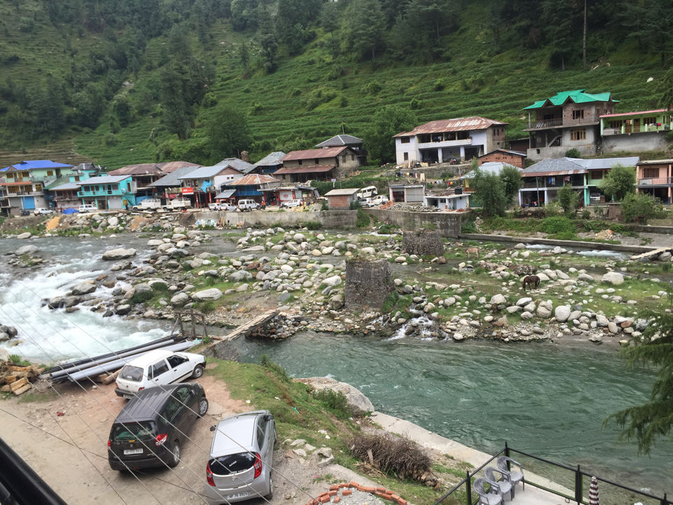 Photo of Barot Valley: the Unexplored Beauty by Ajeet Singh