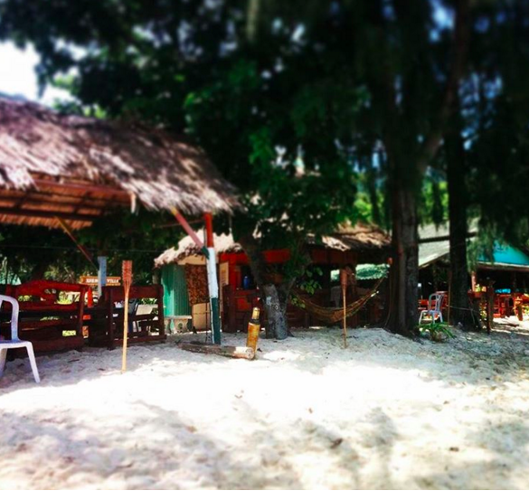 Photo of The striking beauty of the Andaman and Trang Sea: The Four Island Tour from Koh Lanta 6/18 by Offbeat Tracks