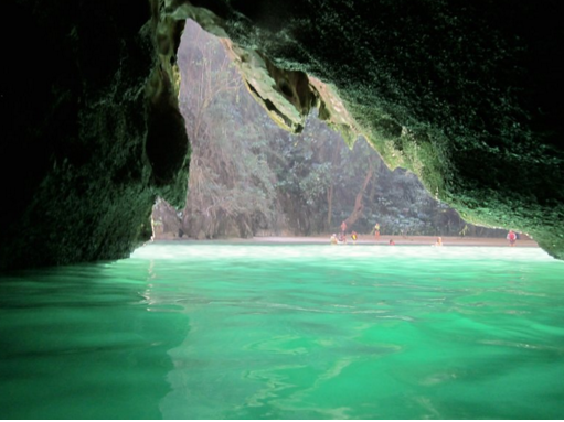 Photo of The striking beauty of the Andaman and Trang Sea: The Four Island Tour from Koh Lanta 7/18 by Offbeat Tracks
