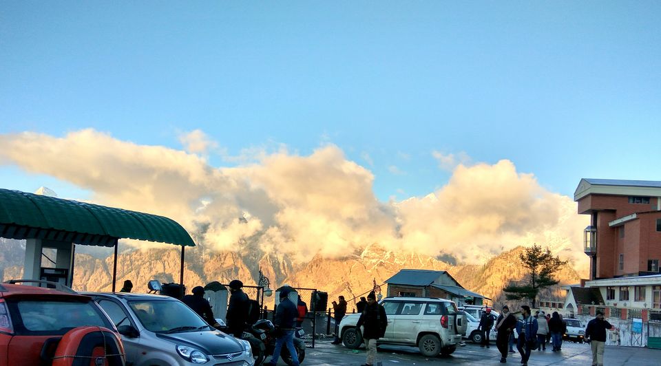 Photo of Auli Laga Joshimath, Uttarakhand, India by Akhil Tiwari