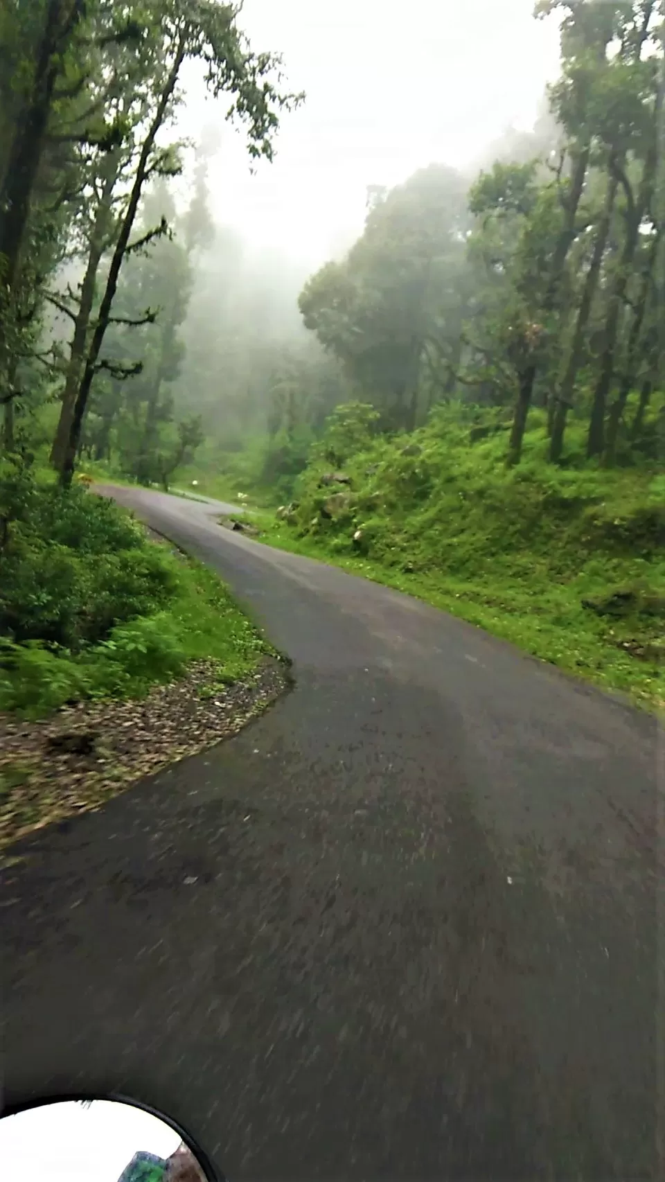 Photo of Chakrata- "...Safar khoobsurat hai manzil se bhi..." by Akhil Tiwari