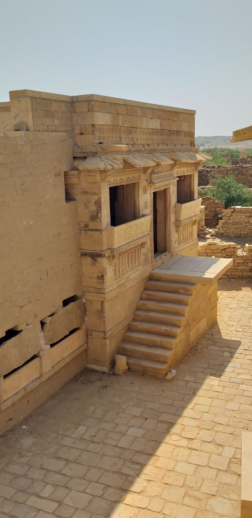 Photo of Only 4 days to explore Jaiselmer. Feel royal in the royal state- Rajasthan. by Mithrem Jagirdar