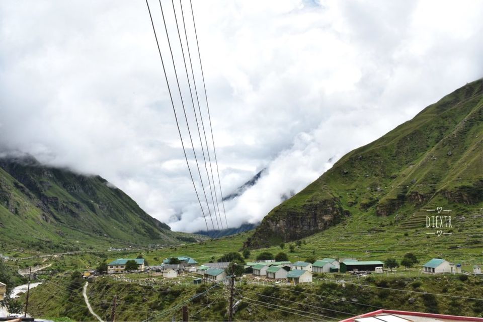 Photo of Mana- The last Village of India 1/8 by swati kurra