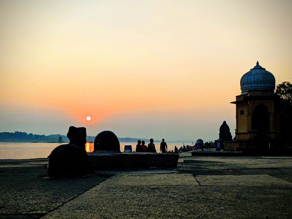 Photo of Maheshwar - visit to Narmada ghat, Ahilya fort and much more.... by Sirf Musafir