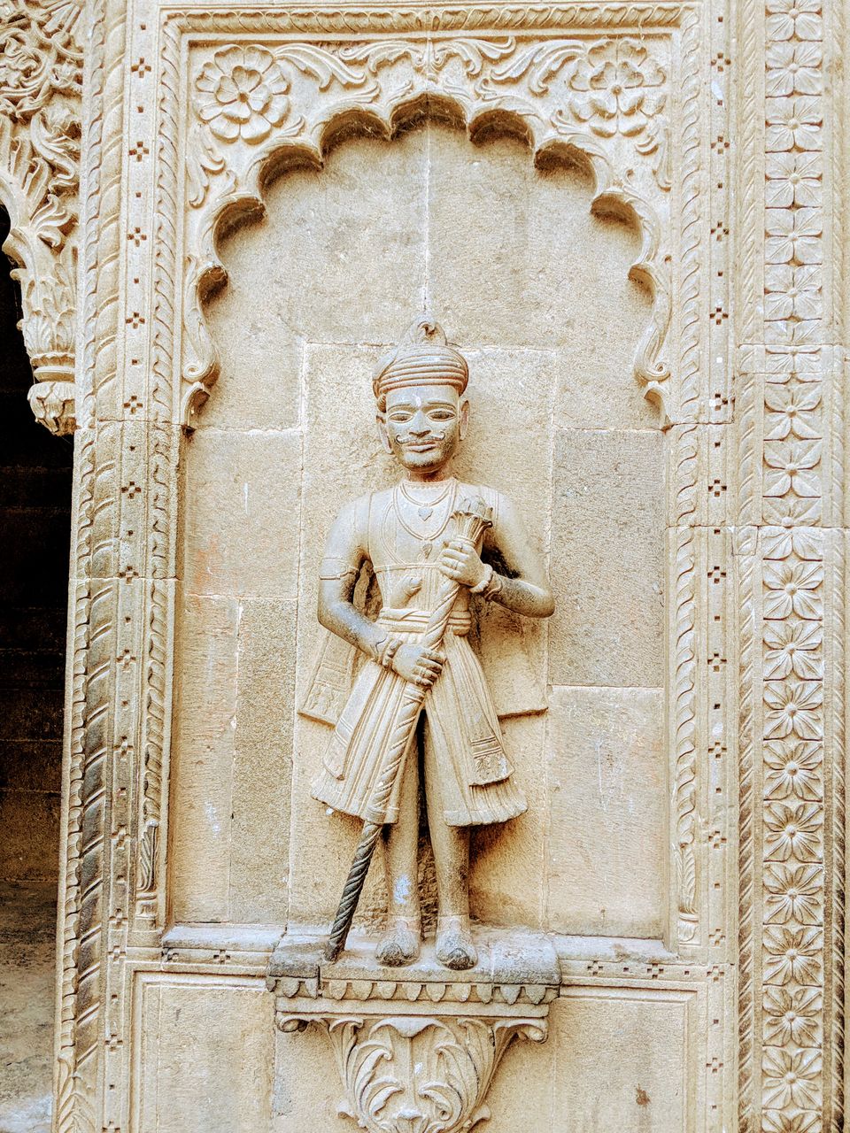 Photo of Maheshwar - visit to Narmada ghat, Ahilya fort and much more.... by Sirf Musafir