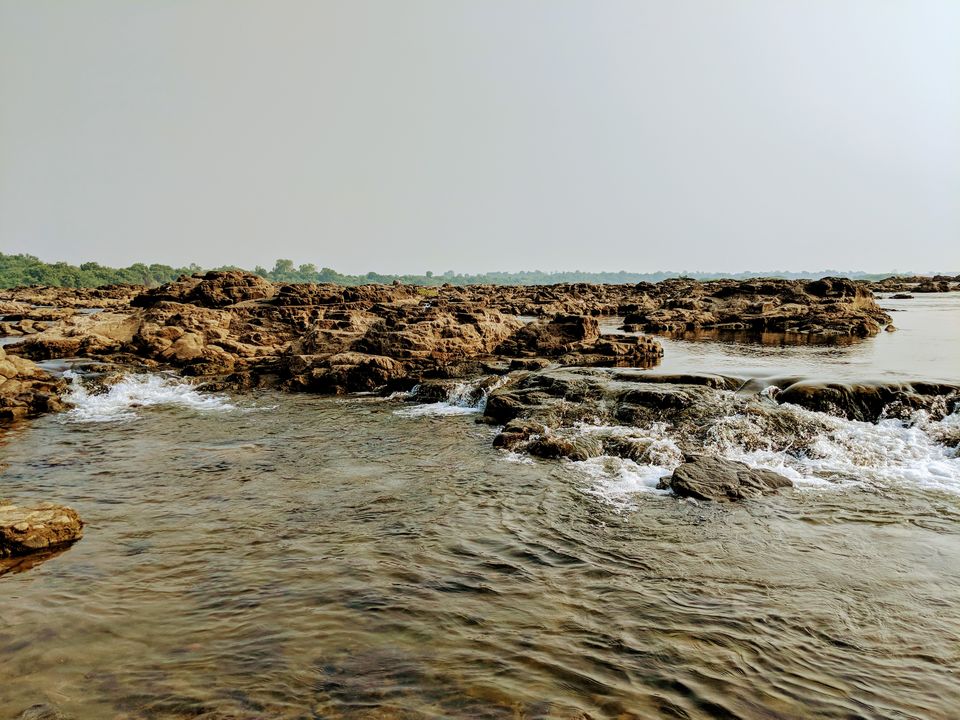Photo of Maheshwar - visit to Narmada ghat, Ahilya fort and much more.... by Sirf Musafir