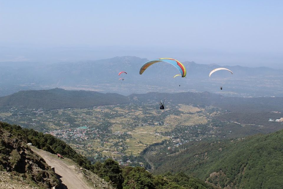Photo of Bir Billing Paragliding, Bir, Himachal Pradesh, India by Komal Popli