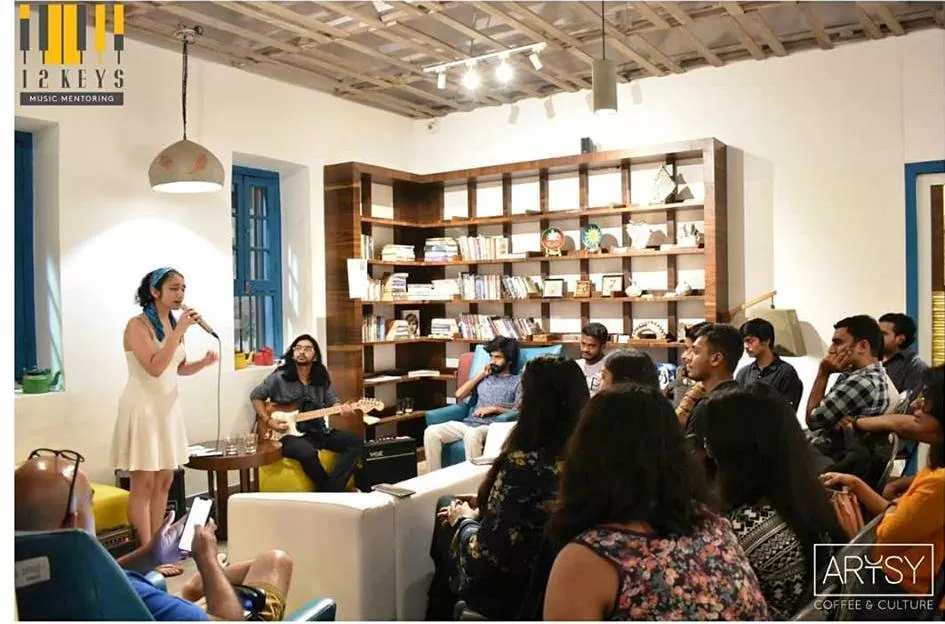 Photo of Artsy - Coffee & Culture, Acharya Jagadish Chandra Bose Road, Minto Park, Bhowanipore, Calcutta, West Bengal, India by Ginny Bansal