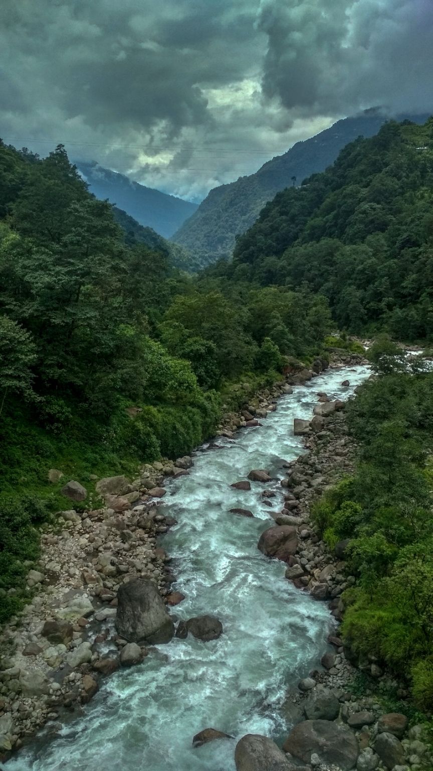 Photo of Lachen, Sikkim, India by madnomad_