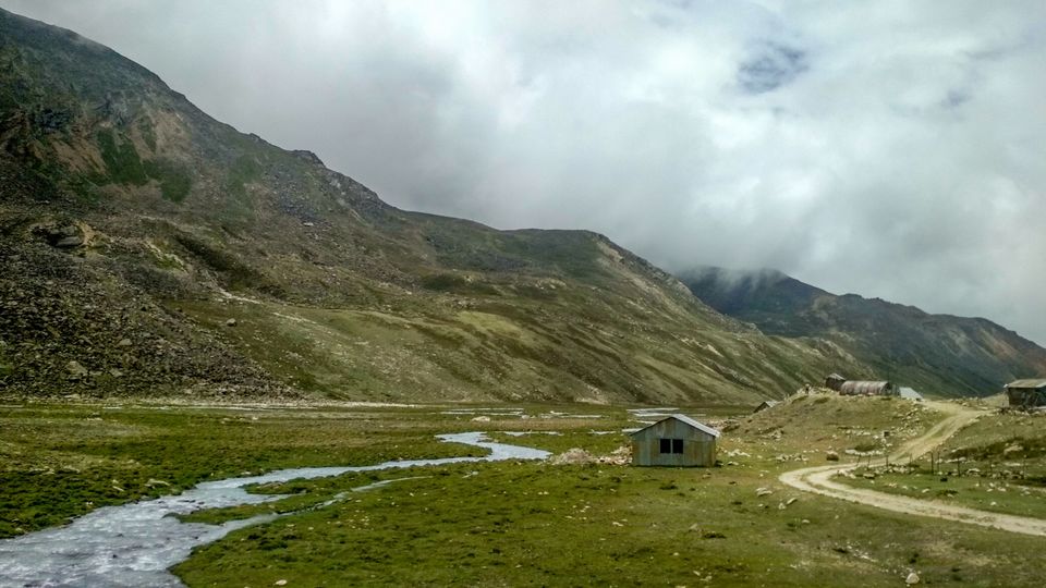 Photo of Gurudongmar Road, Sikkim, India by madnomad_