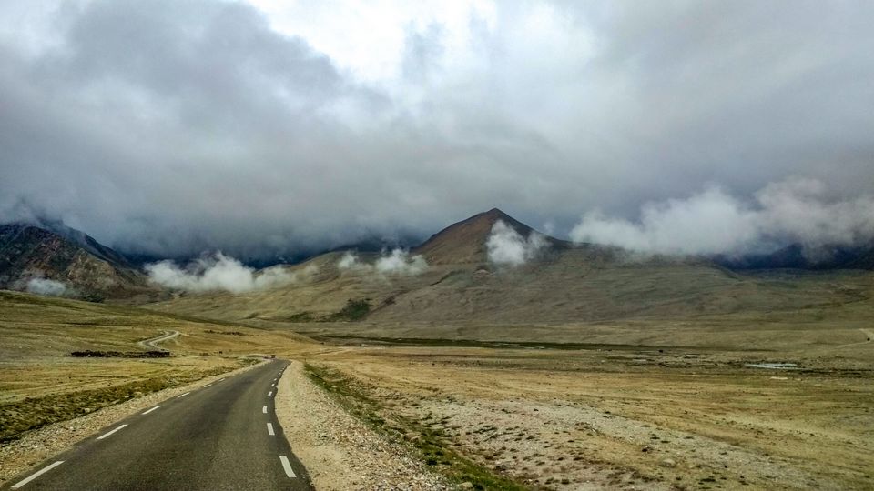 Photo of Gurudongmar Road, Sikkim, India by madnomad_