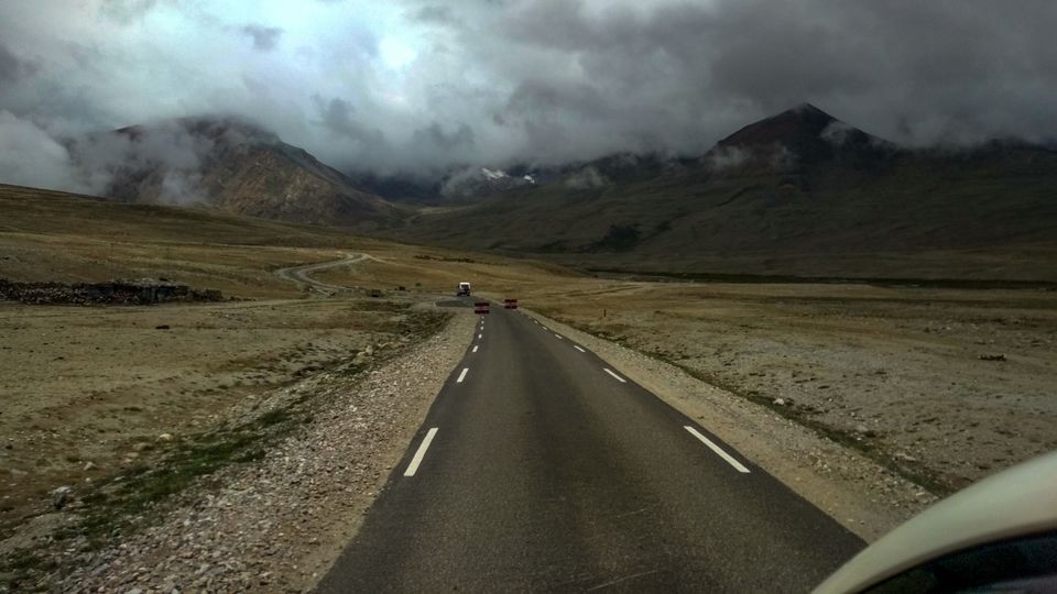 Photo of Gurudongmar Road, Sikkim, India by madnomad_