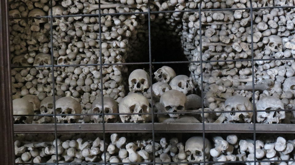 Photo of Sedlec Ossuary, Zámecká, Kutna Hora, Czechia by Hetavi Desai