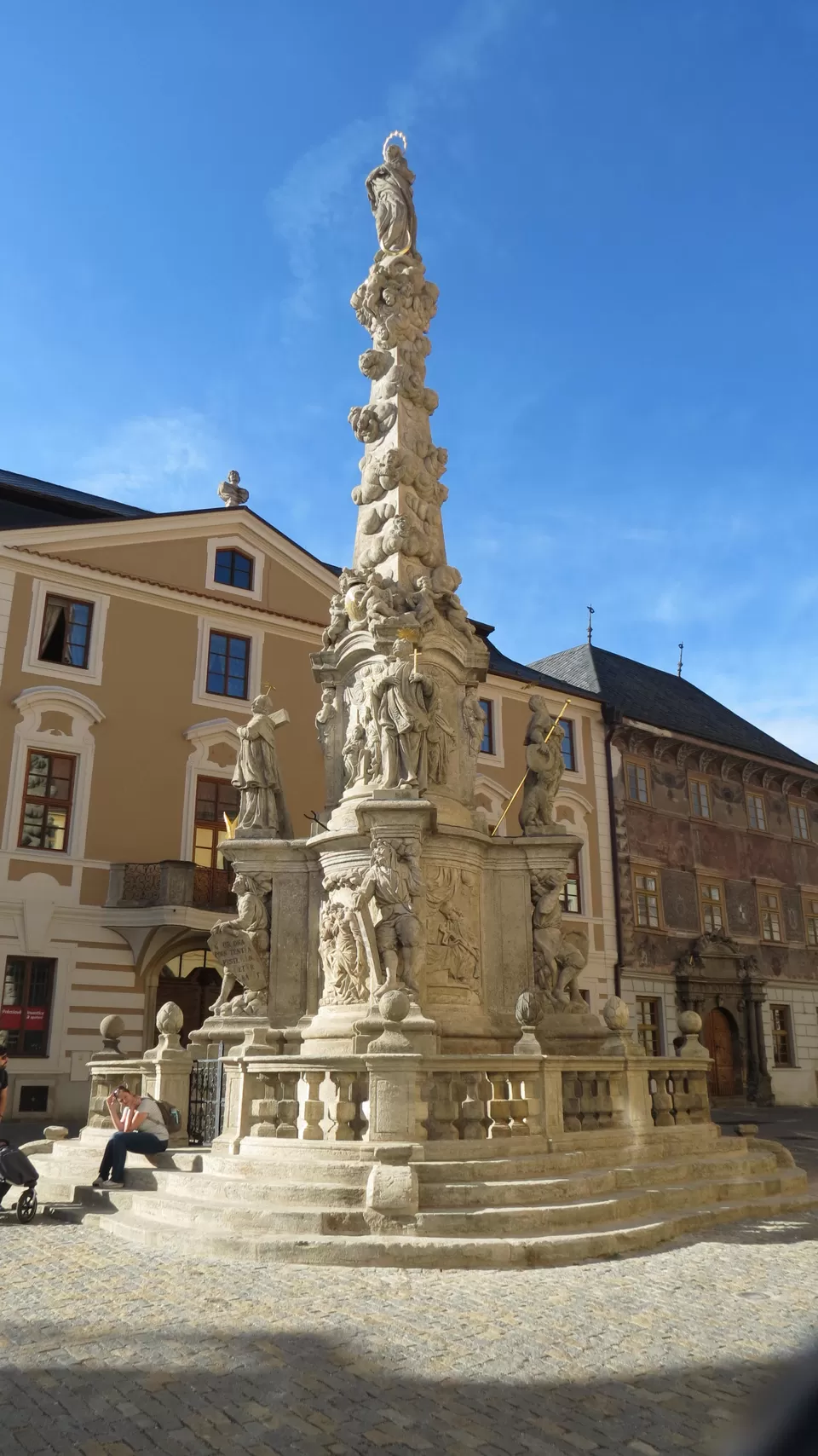 Photo of Plague Column, náměstí Svobody, Drnholec, Czechia by Hetavi Desai