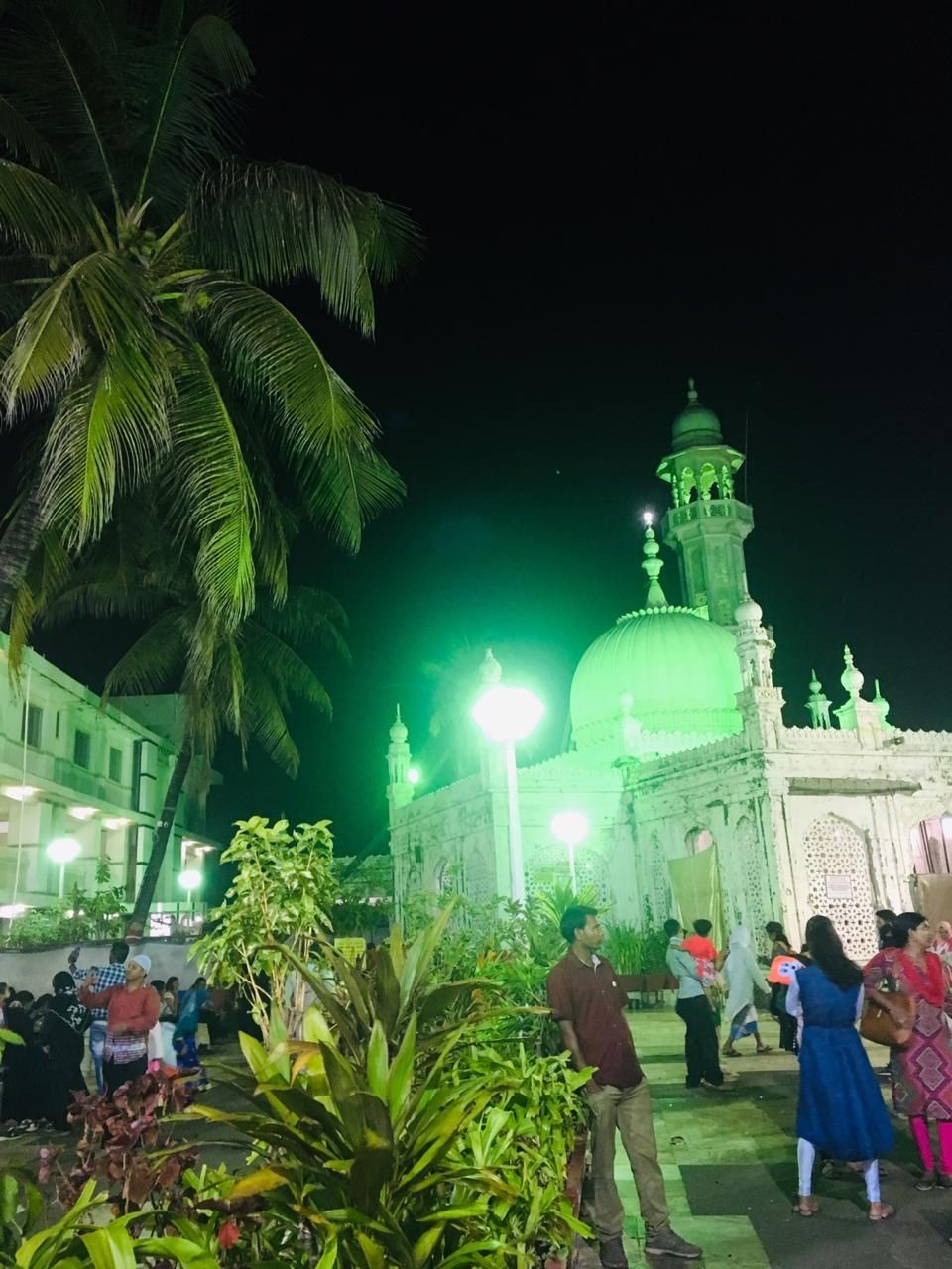 Photo of Haji Ali Dargah, Haji Ali, Mumbai by Kapil Bhardwaj