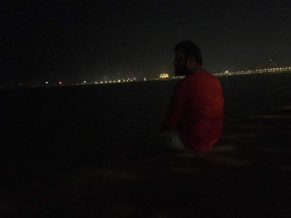 Photo of Marine Drive, Mumbai, Maharashtra by Kapil Bhardwaj