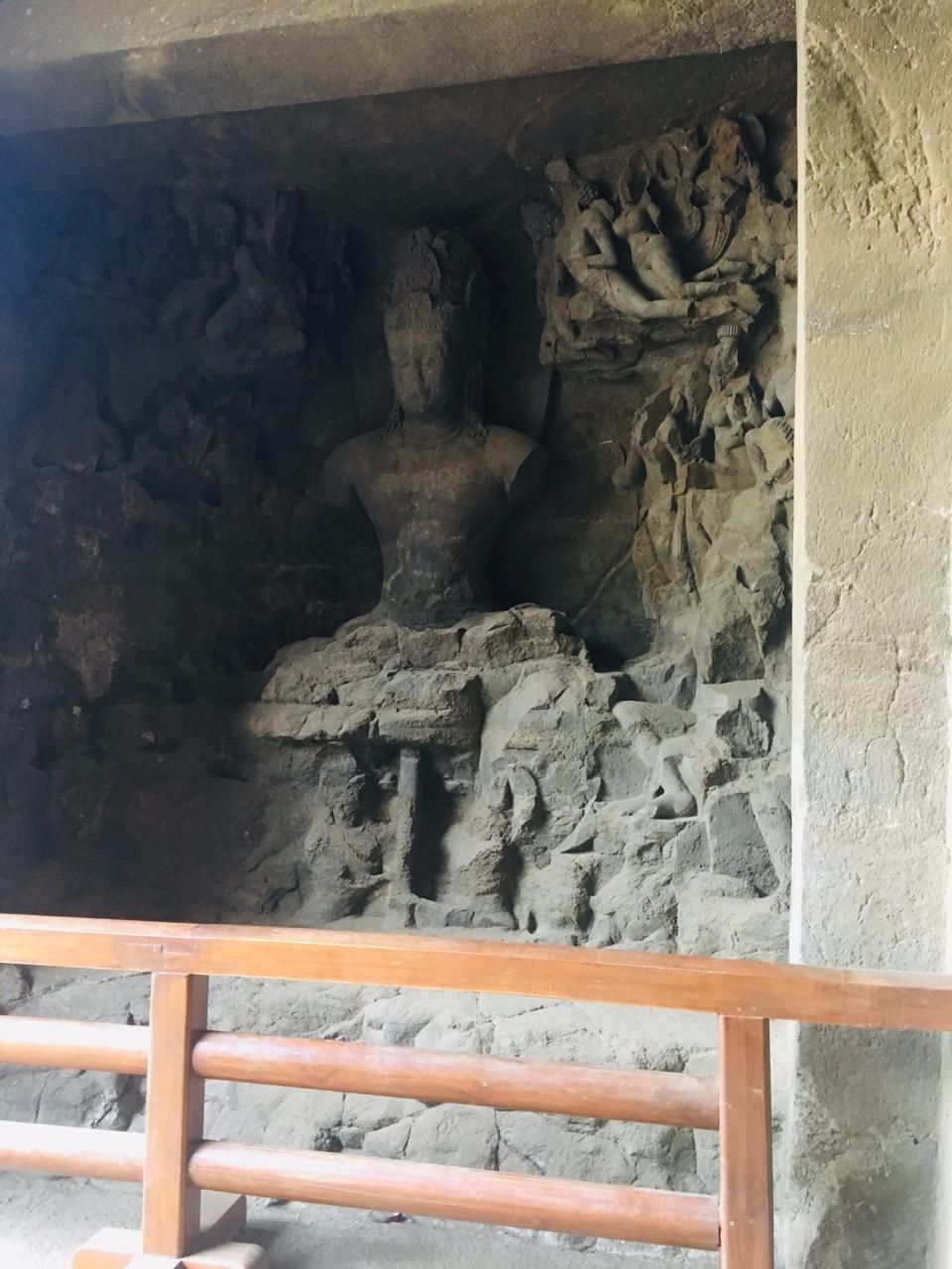 Photo of Elephanta Cave Shiv Temple With Old Murti, Gharapuri, Maharashtra, India by Kapil Bhardwaj