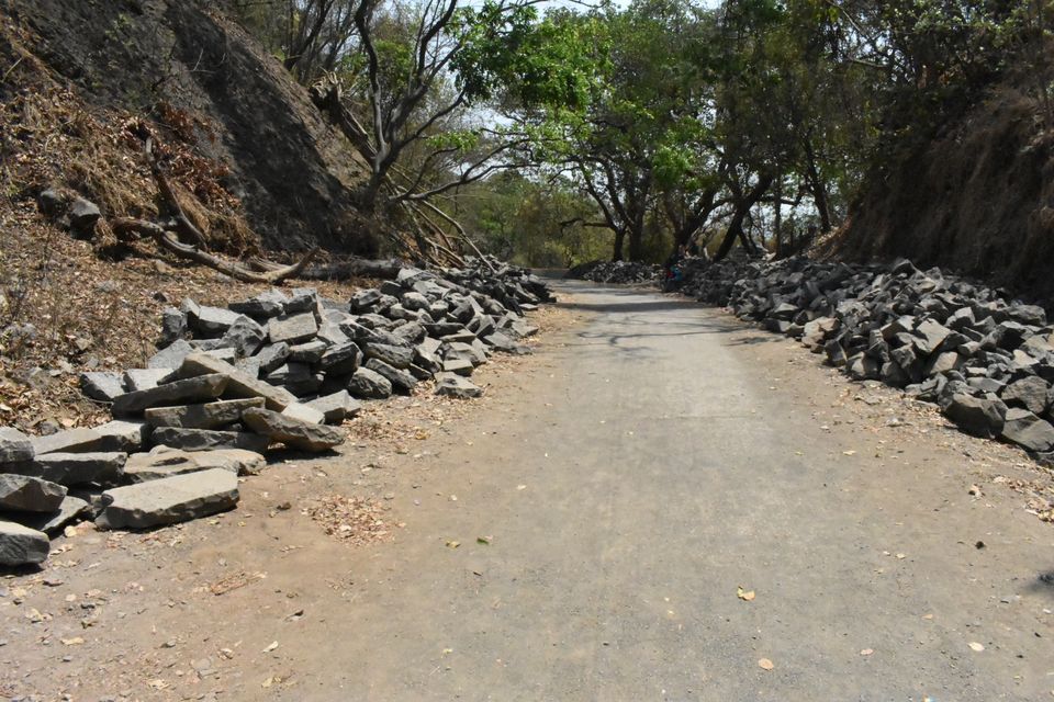 Photo of Elephanta Cave Shiv Temple With Old Murti, Gharapuri, Maharashtra, India by Kapil Bhardwaj