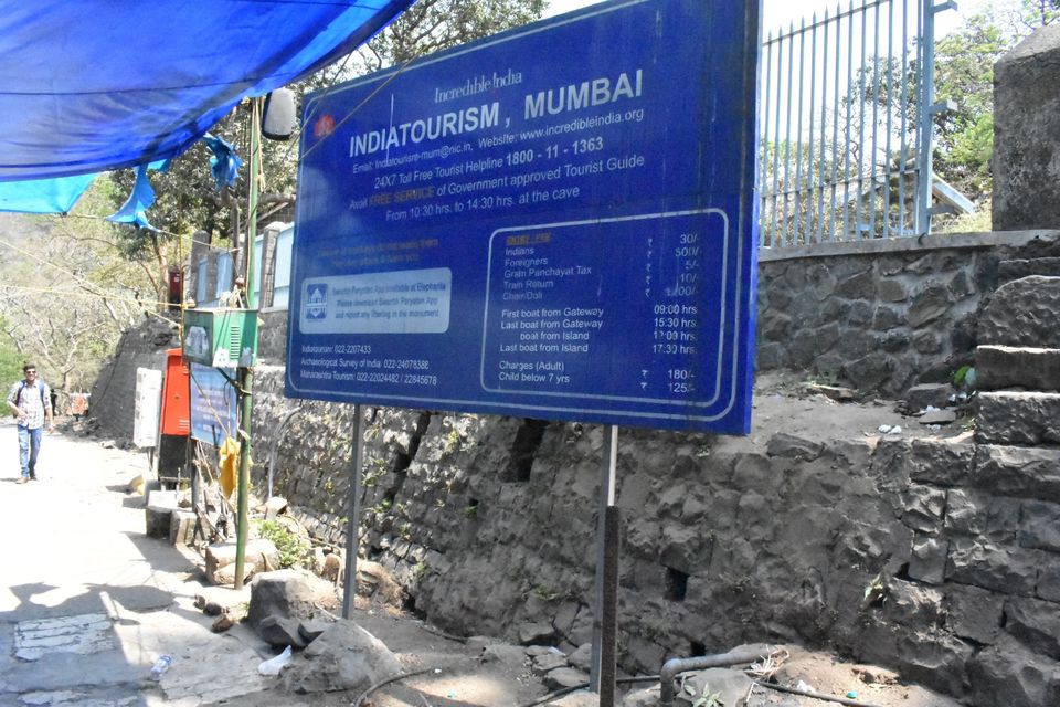 Photo of Elephanta Cave Shiv Temple With Old Murti, Gharapuri, Maharashtra, India by Kapil Bhardwaj