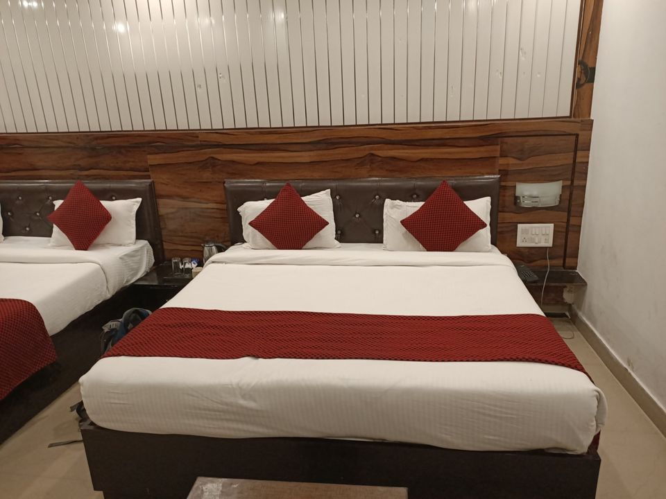Photo of SE HOTEL GRAND ARYAVART, in front of SBI, near Balaknath Temple, Tapovan, Rishikesh, Uttarakhand, India by Kapil Bhardwaj