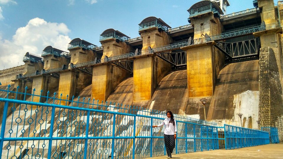 Photo of Here's How to Spend a Weekend in Hassan Karnataka on Shoestring Budget by Girl with Green backpack