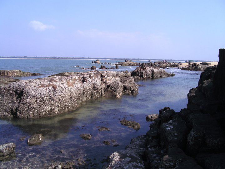 Photo of Vasco da Gama's Pit Stop in St.Mary's Island, Karnataka! 4/7 by Girl with Green backpack
