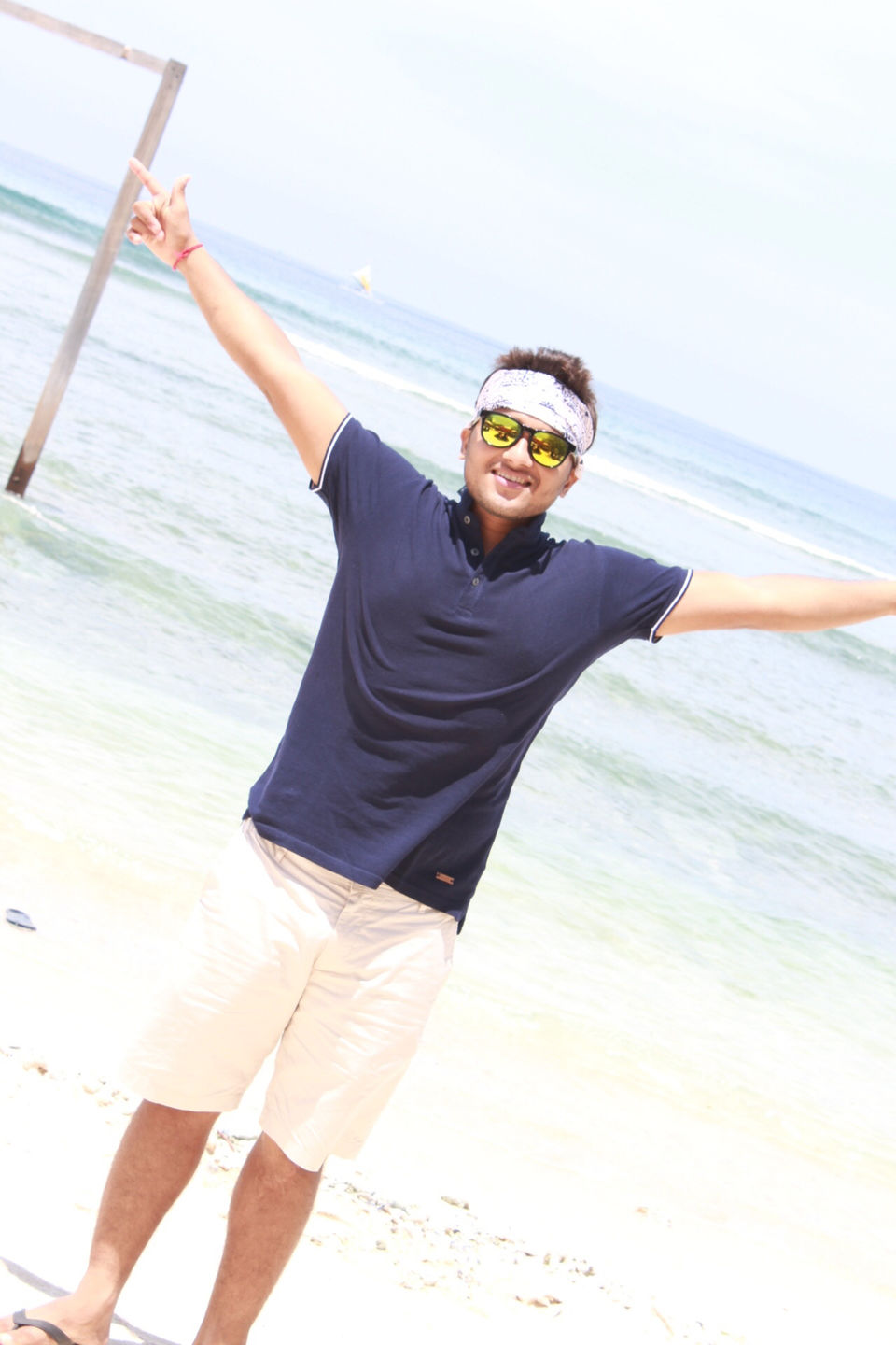 Photo of Gili Trawangan, Gili Indah, North Lombok Regency, West Nusa Tenggara, Indonesia by Vinita Jain