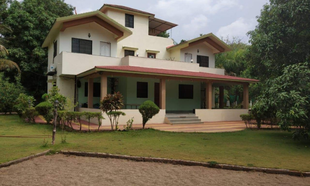 Photo of Explore Huge Bungalows near Alibaug, Igatpuri, Lonavala for Big Groups 1/6 by Jayesh Bhanushali