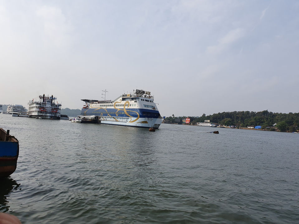 Photo of Anniversary trip to Goaaaaaa- Sun, Sand and Beaches... by Pavani Yerra