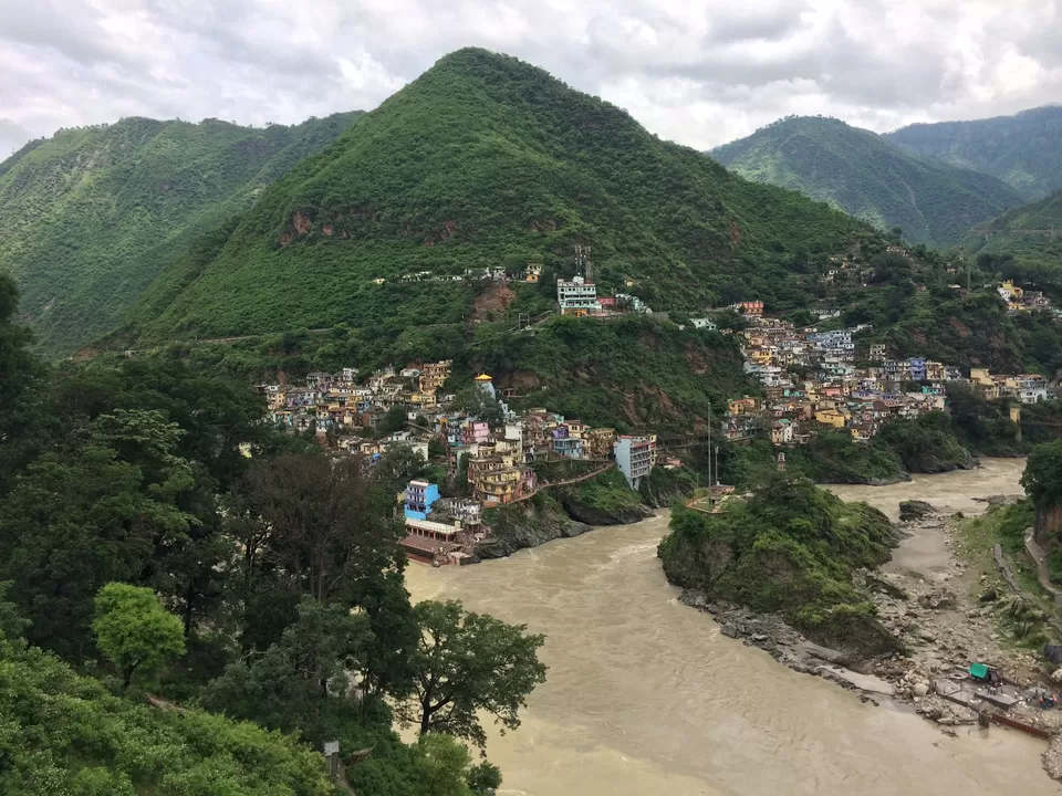 Photo of Devprayag, Uttarakhand, India by Poonam Kanyal
