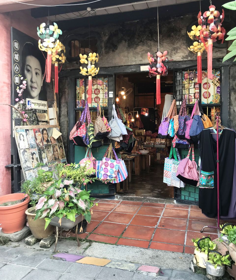 Photo of Georgetown, Penang, Malaysia by Poonam Kanyal