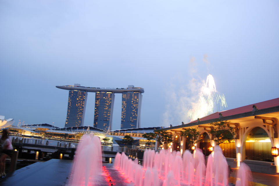 Photo of Marina Bay Sands Hotel Singapore by Pallavi