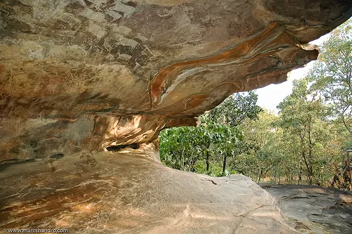 Photo of Rock Shelters of Bhimbetka, Bhopal, Madhya Pradesh, India by anu marwah