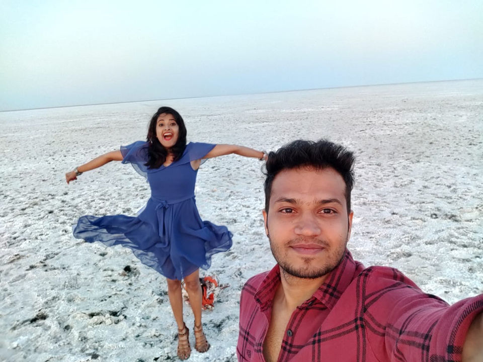 Photo of Rann Of Kutch- Couple On A Road Trip by Shalaaka Abijith