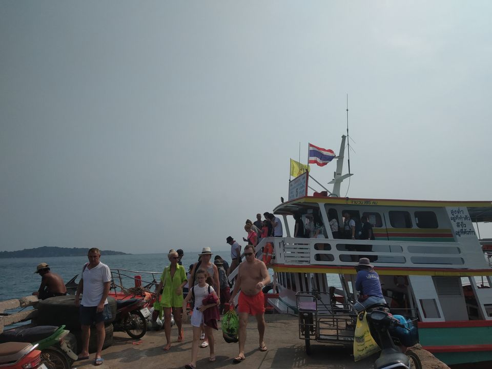 Photo of The Coral Islands, Koh Larn, Pattaya, Bang Lamung District, Chon Buri, Thailand by Masud Siddiquee