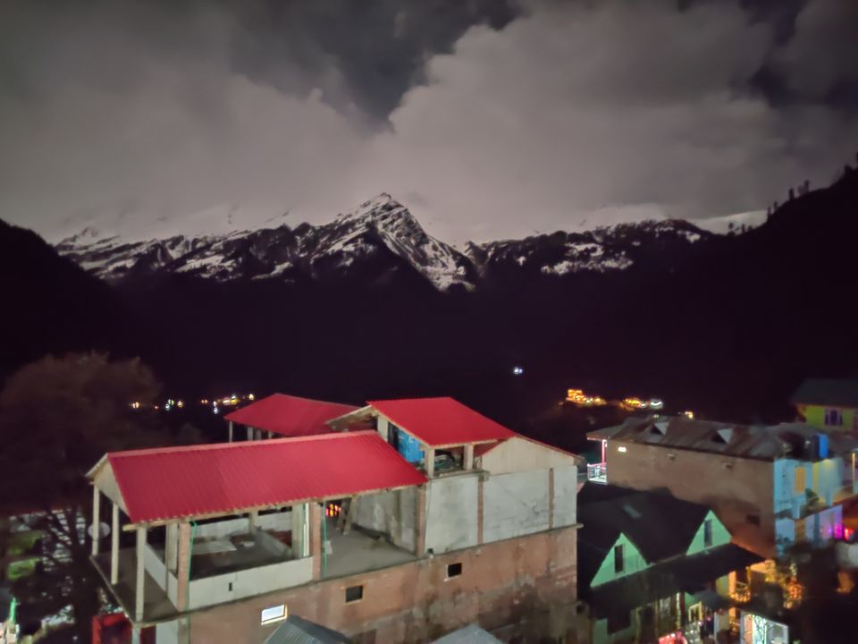 Photo of Tosh, Himachal Pradesh, India by Yatharth Sinha