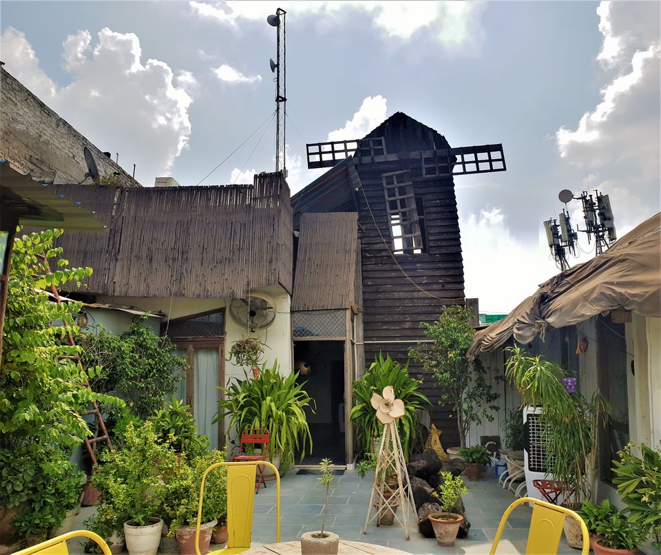 Photo of The Lazy Patio, Hauz Khas Village, Deer Park, Hauz Khas, New Delhi, Delhi, India by Prageet Goel