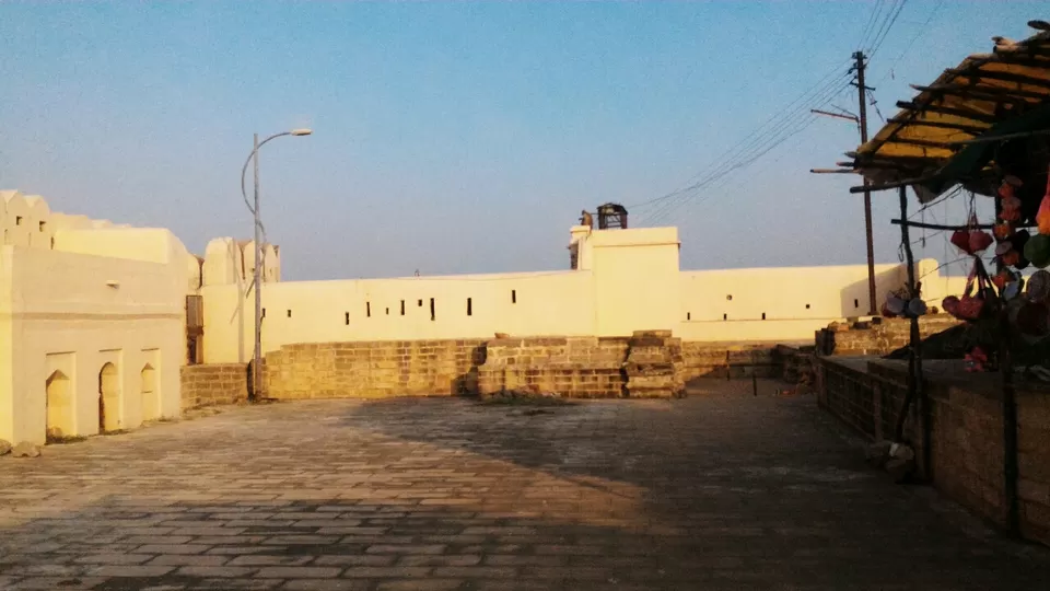 Photo of Another city of Lake.. Ramtek with beautiful temple by Rajesh Sonkusre