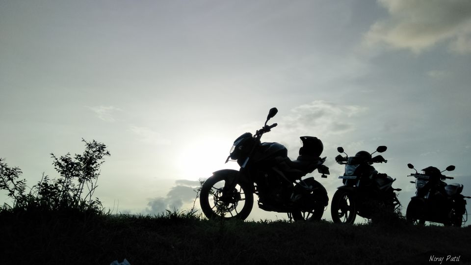 Photo of OFF THE TRACK !! by Niraj Patil