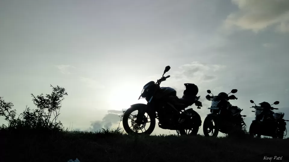 Photo of OFF THE TRACK !! by Niraj Patil