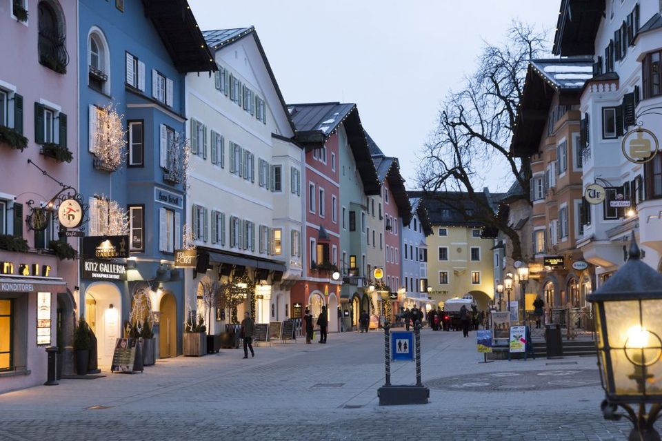 Photo of Start of a new year and a new friendship in the magical snow - Kitzbuhel town, Austria #photosabroad by Shilpa Srinivas