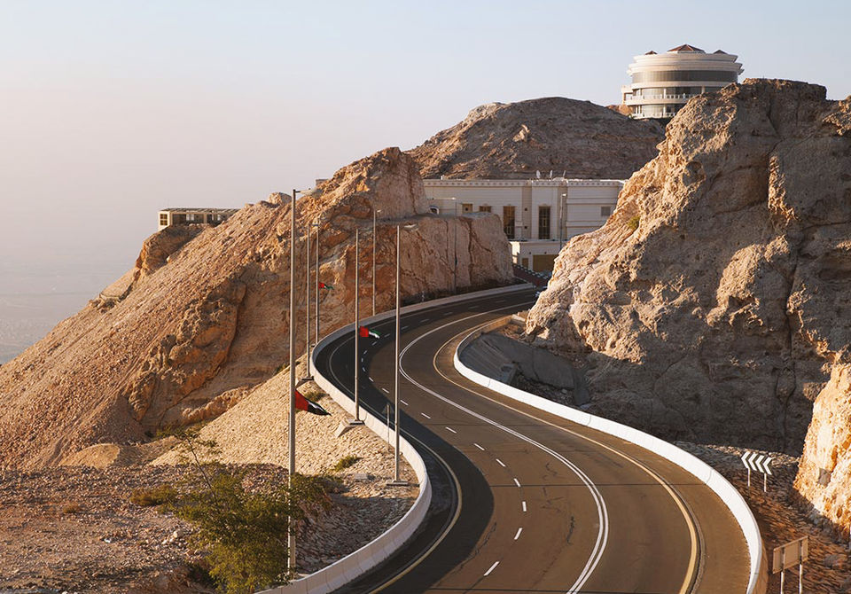 Photo of Strap in tight for the coolest drive of UAE - Jabel Hafeet mountain, Al Ain. by Shilpa Srinivas