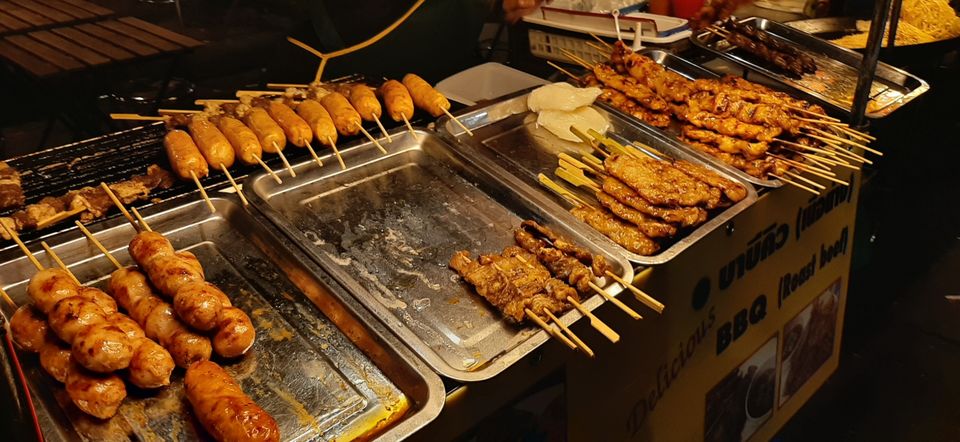 Photo of Khao San Market, Khaosan Road, Talat Yot, Phra Nakhon, Bangkok, Thailand by Raunit Ranjan
