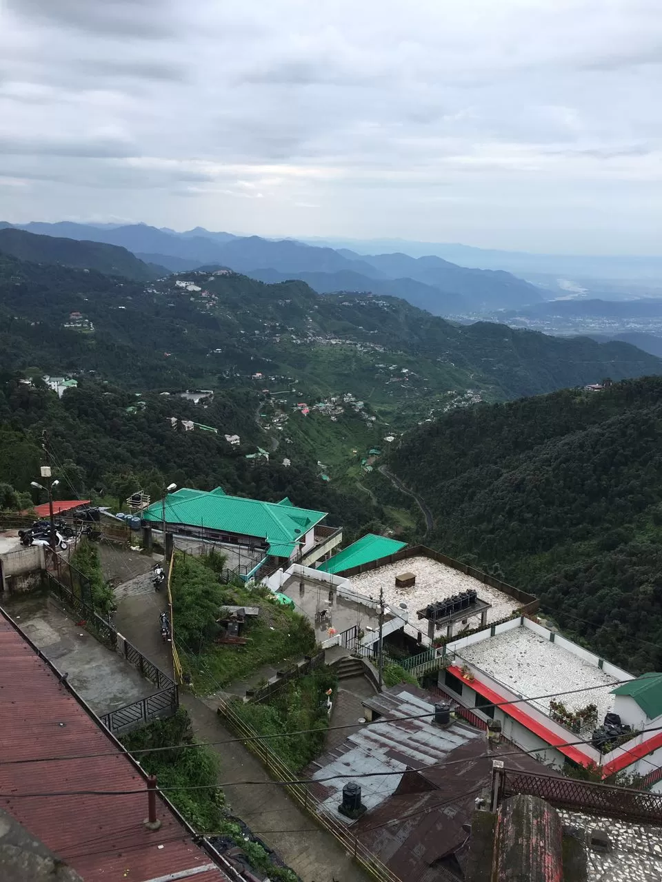 Photo of Mussoorie, Uttarakhand, India by Abhigya Singh