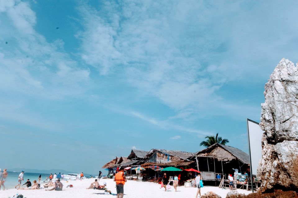 Photo of Ko Phi Phi Lee, Ao Nang, Mueang Krabi District, Krabi, Thailand by Rakhee Rathore