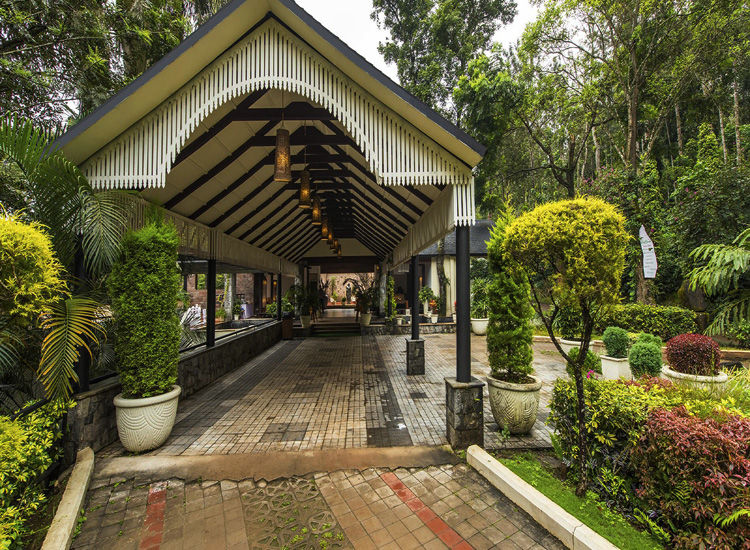 Photo of Best Resorts in India For Honeymoon by Kuku Gupta