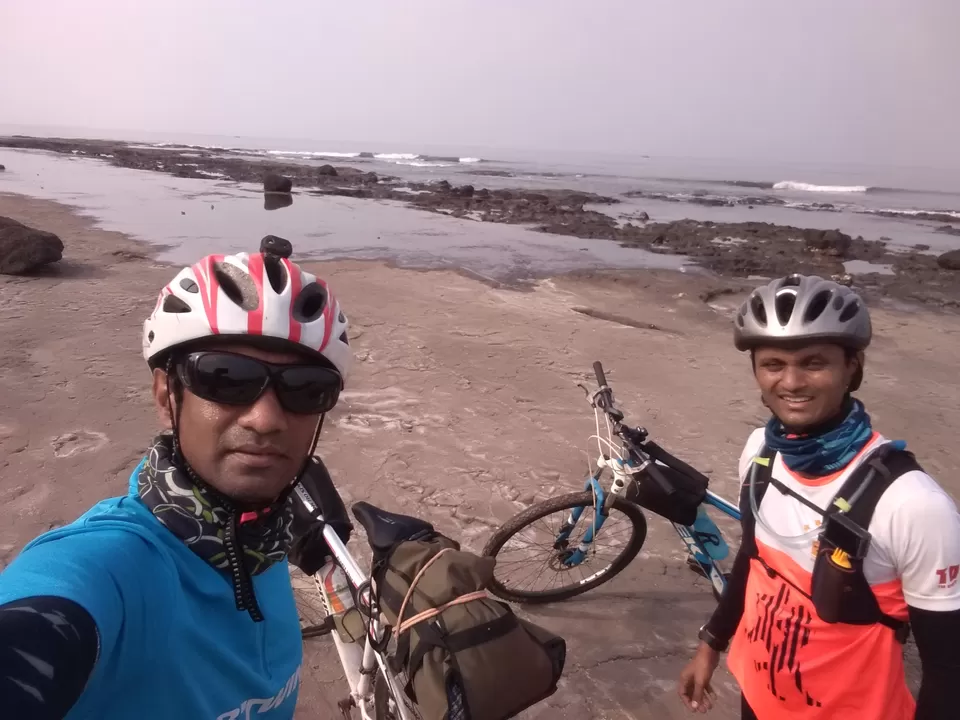 Photo of Ladghar Beach, Maharashtra by Prasad Keni